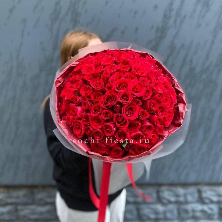 101  красная кенийская роза  в Курске