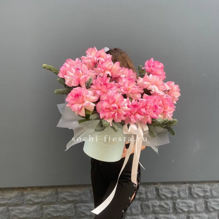 Бокс из 15 французских роз в Курске