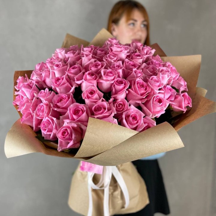 101 розовая роза в Курске