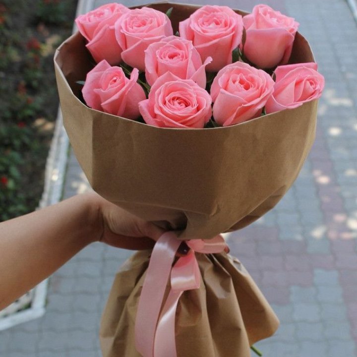 9 розовых роз в Курске
