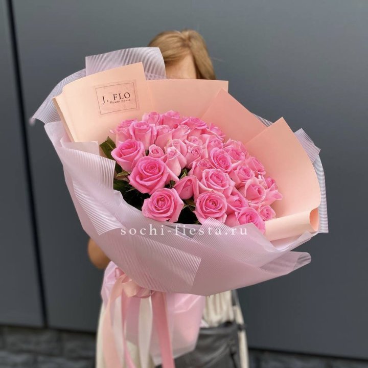 33 Розовые розы в Курске