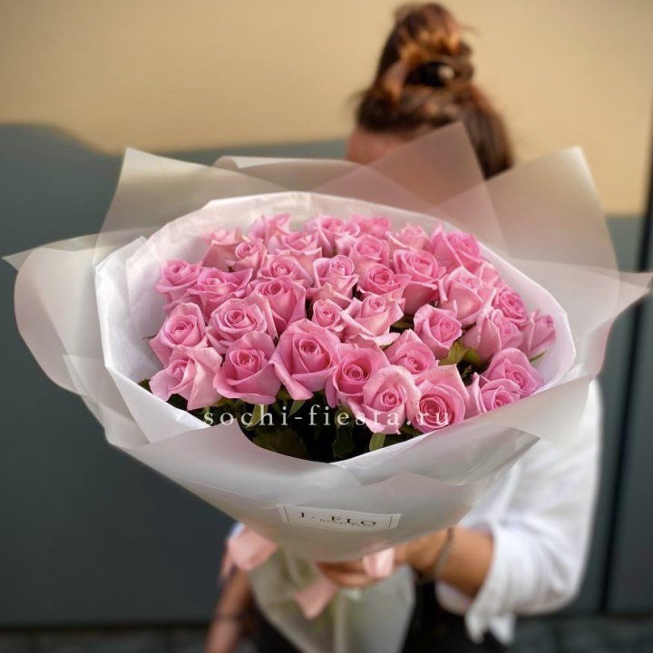 Букет розовых роз  в Курске