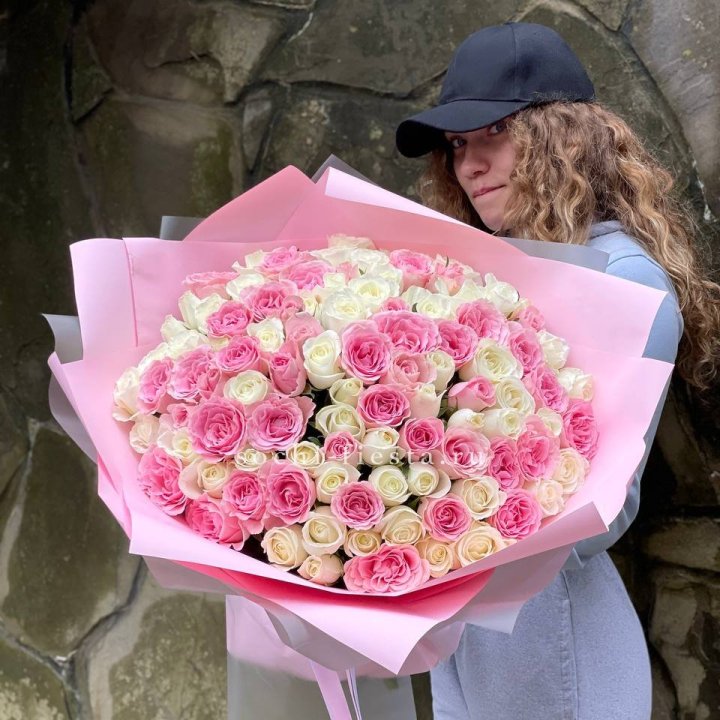 101 роза Миксбери в Курске