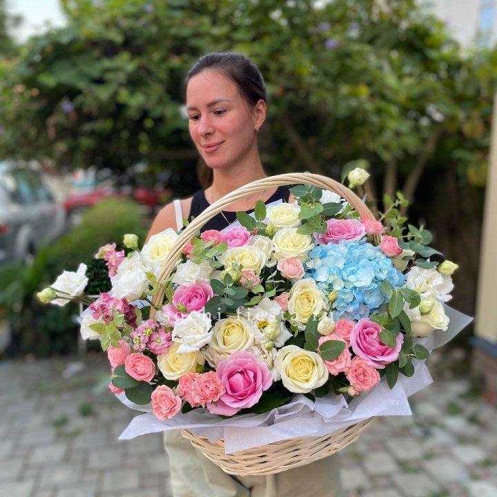 Цветочная корзина №2 в Курске