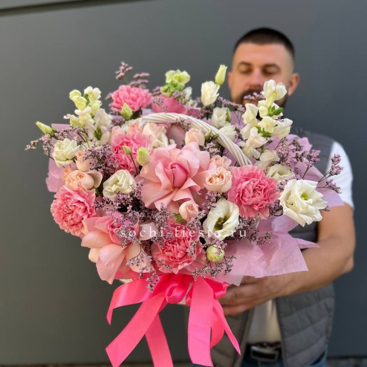 Цветочная корзина №1 в Курске