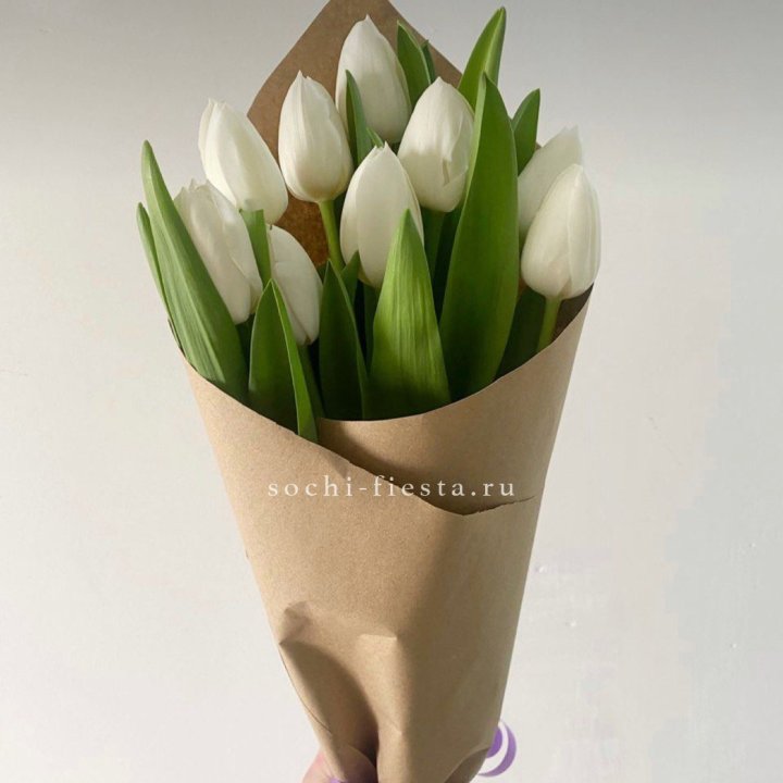Букет белых тюльпанов в Курске